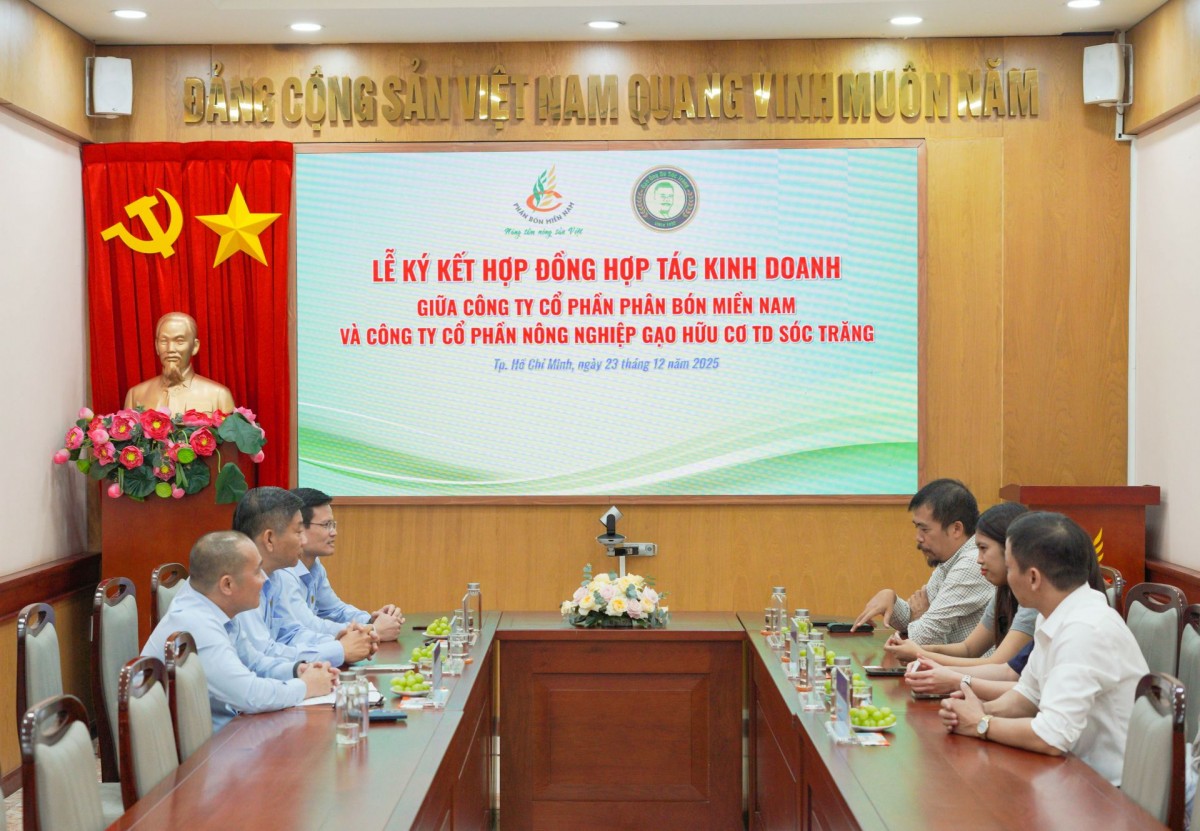 Lễ ký kết hợp tác kinh doanh giữa Phân Bón Miền Nam và hai đối tác chiến lược